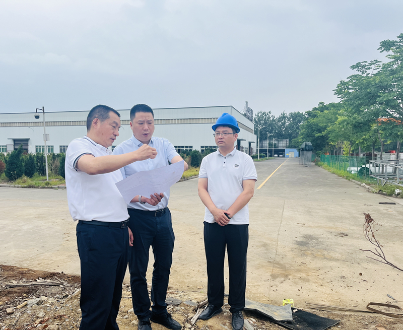 現(xiàn)場(chǎng)研究綿專公司閑置土地盤(pán)活方案